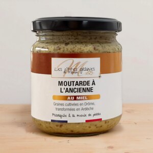 Un pot de moutarde à l'ancienne au miel